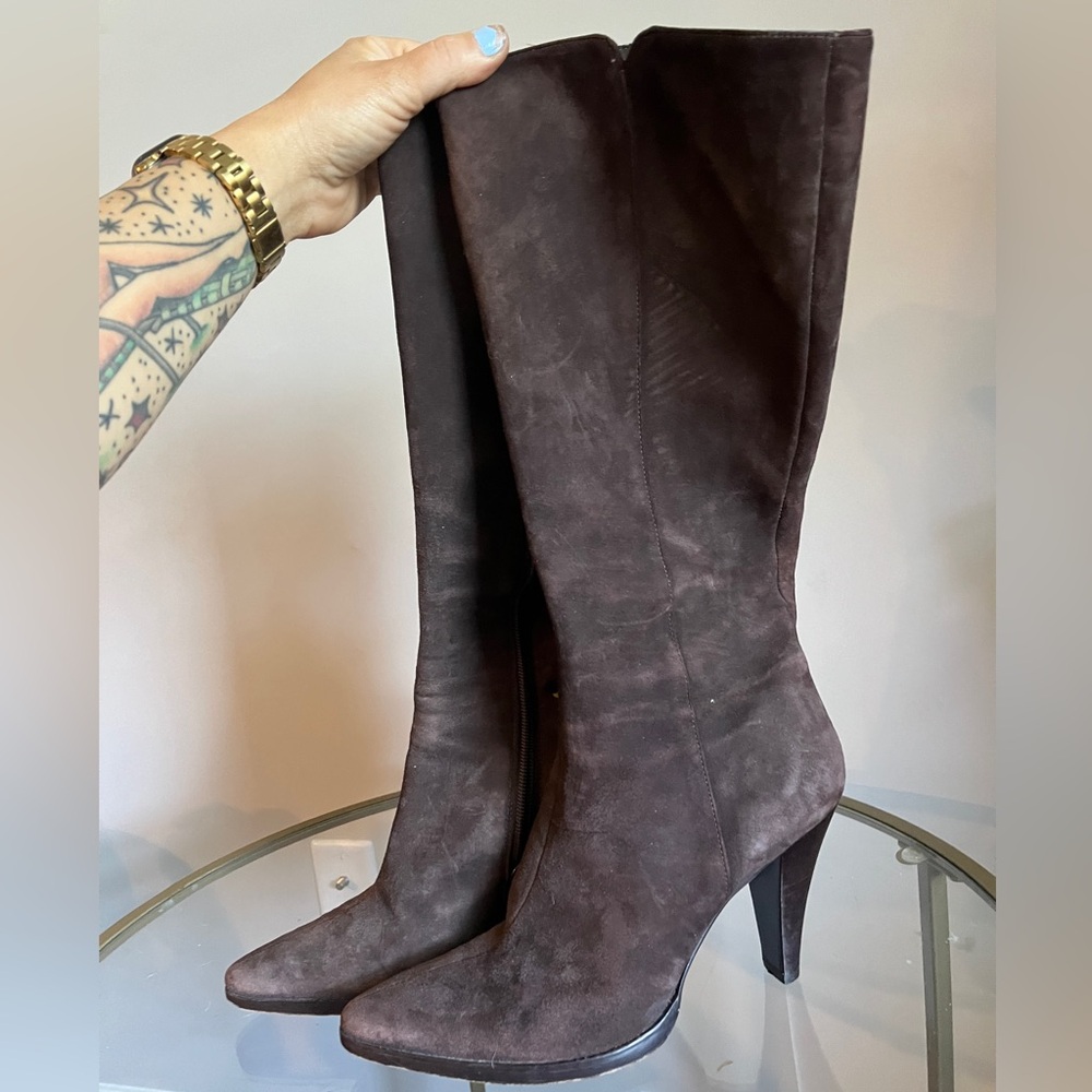 Antonio Melani Brown Suede Leather
Heeled Boots- Size 9